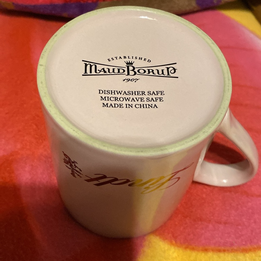 Lindt Lindor 16 oz Mug/Cup By Maud Borup. - Picture 2 of 4